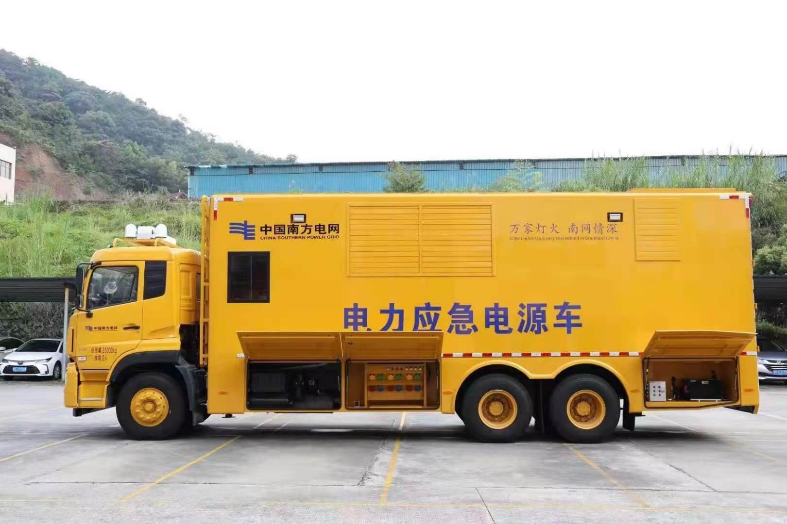 华龙安康大型柴油发电机发电车UPS电源出租租赁